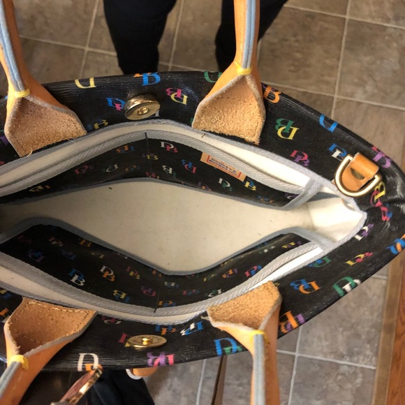 Purse - Picture 4 of 4